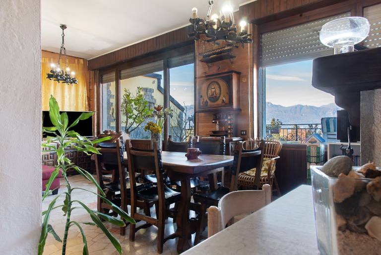 Apartment 'L'attico Con Terrazza Vista Lago' with Lake View, Private Terrace and Wi-Fi — photo 3