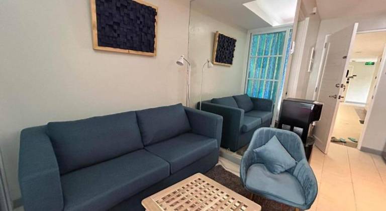 Charming rental apartment with pool | Pet-friendly — photo 2
