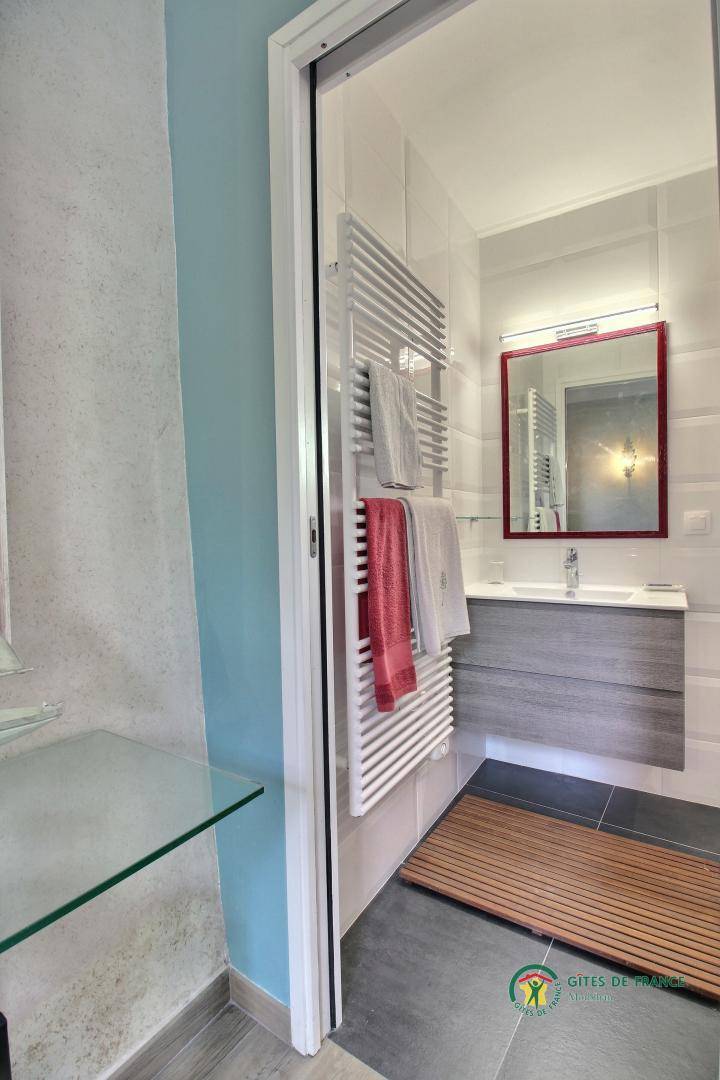 103 m² Gîte ∙ 3 Schlafzimmer ∙ 6 Gäste – Bild 17