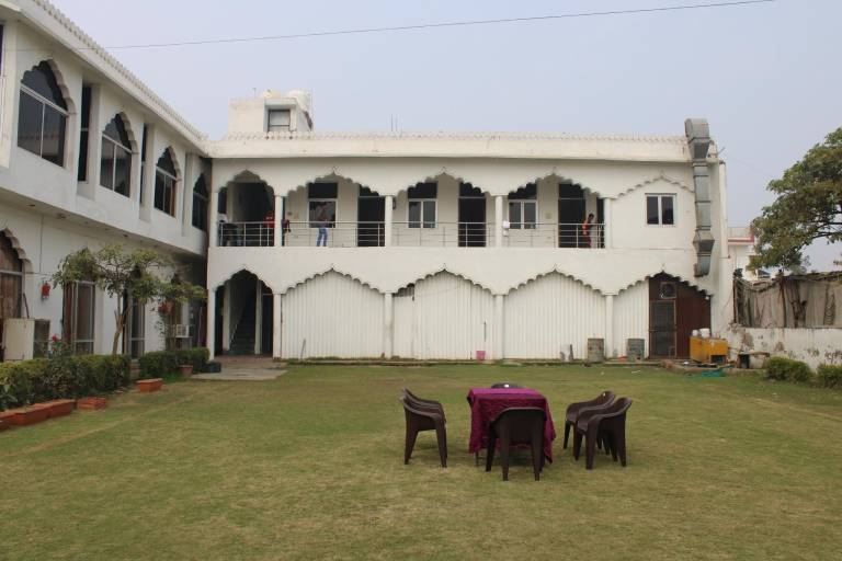 Hotel Raj Palace