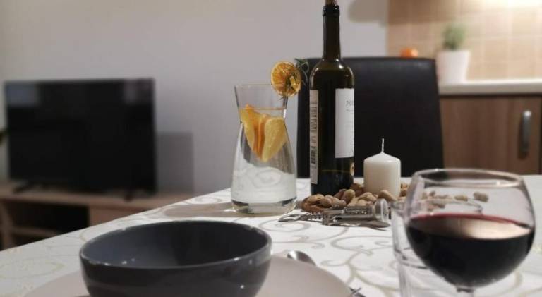Holiday apartment with 2 rooms for 6 persons — photo 3