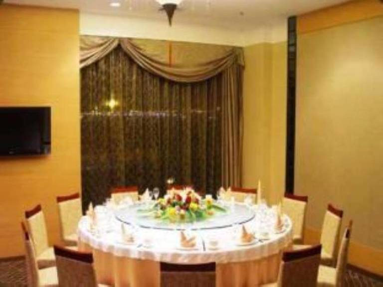 Qingdao Blue Horizon Hotel Laoshan — photo 5