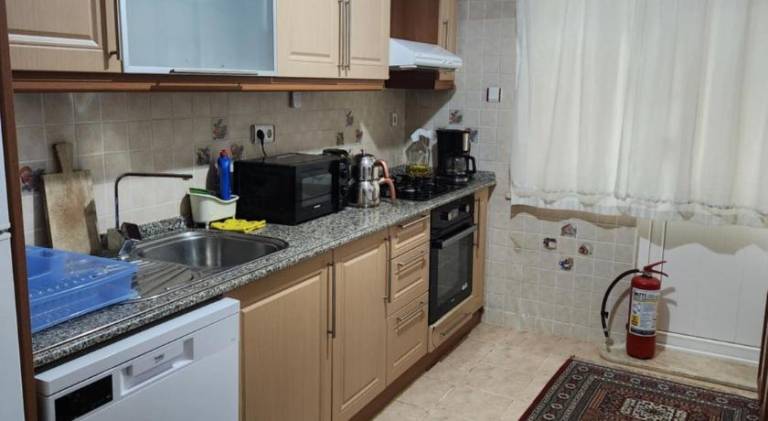 Apartment with terrace, barbecue & garden — photo 3