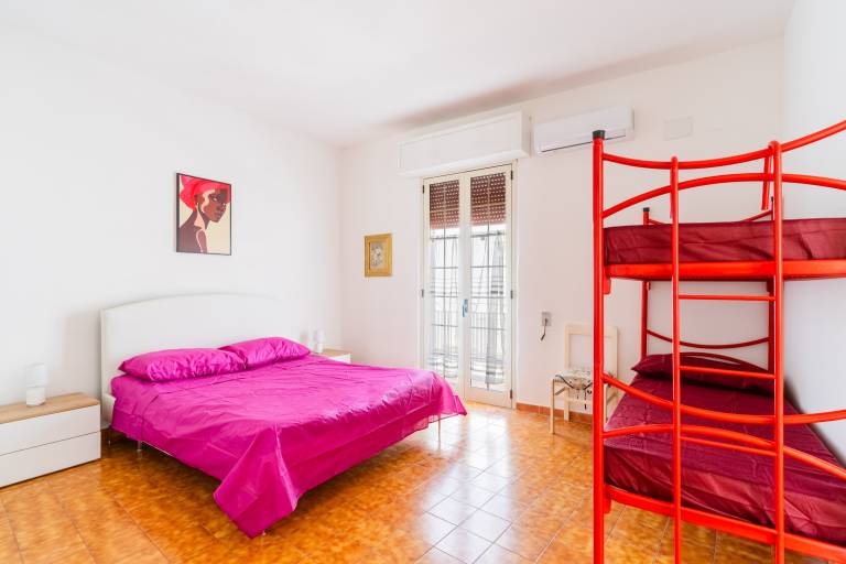 Rental apartment with patio | City view in Alezio