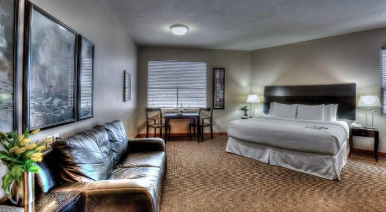 Podollan Inn & Spa - Grande Prairie — photo 2
