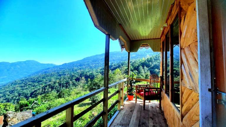 House with grill & yard | Pet-friendly in Darjeeling