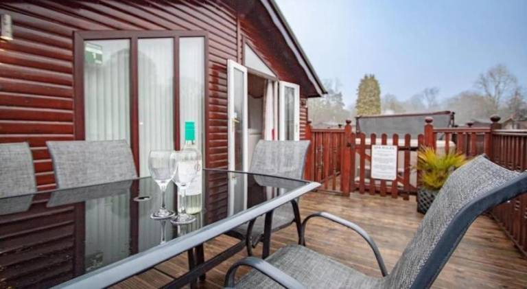 Charming vacation home with pool | Pets allowed — photo 4