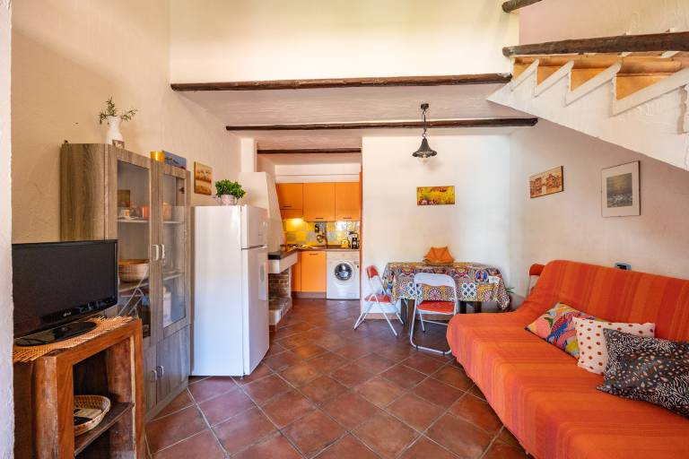 Child-friendly rental apartment with garden & patio | Garden view | Next to the beach | Perfect for remote work | Pets allowed — photo 5