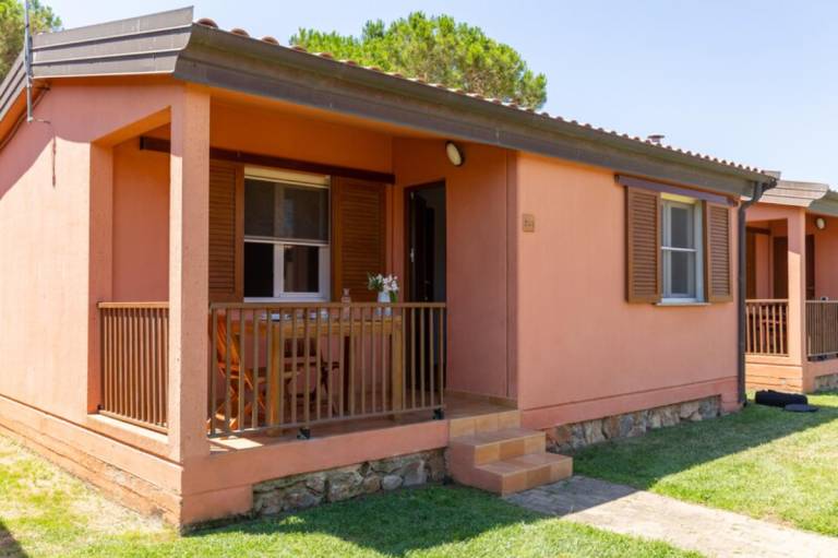 Bungalow with barbecue & terrace — photo 3