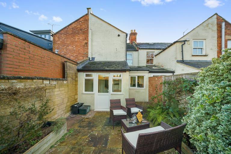 Cozy 3-bedroom house, perfect for families or friends exploring "The Heart of the Cotswolds". — photo 3