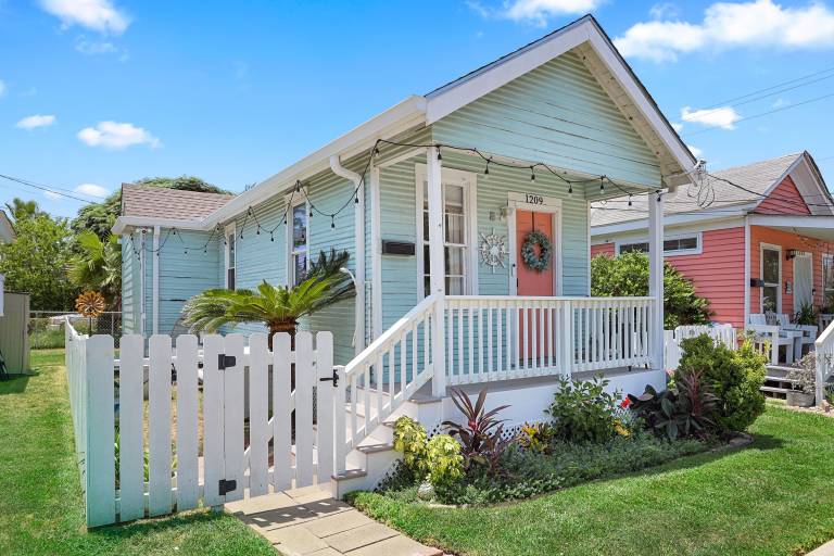 Cabin  Galveston