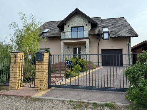 Villa  Mikolajki