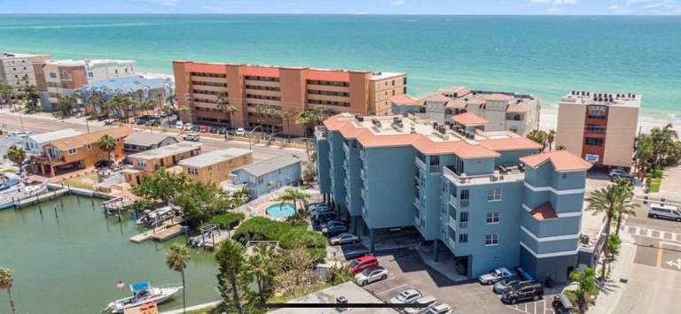 Condo Madeira Beach