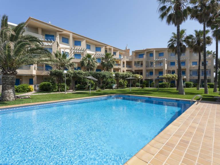 Ground Floor Apartment, 2 Bedrooms, 25m from the Sea, Denia in Denia