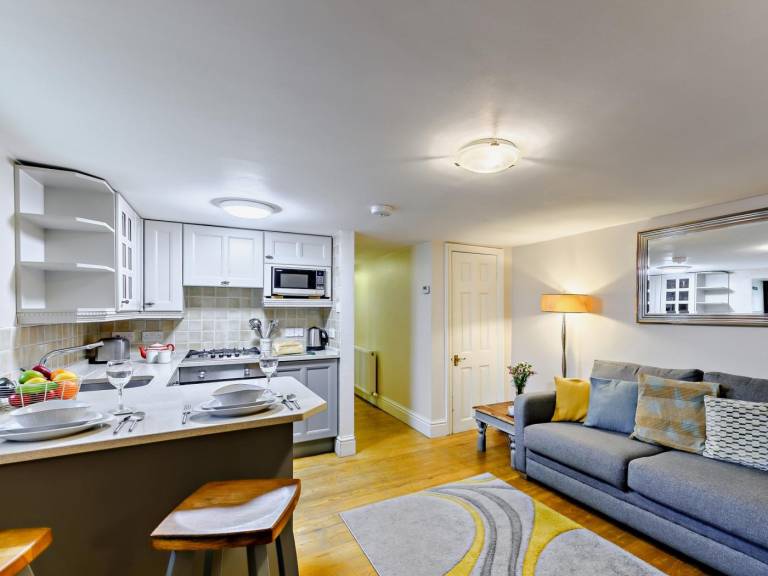 Apartment with garden | Pets allowed in Windermere