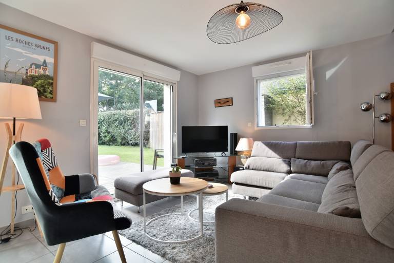 Children-friendly nice vacation home with garden, barbeque & private pool | Pets are welcome — photo 3