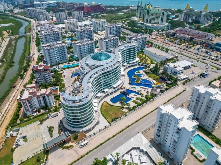 Alodger Sirius Town Kundu in Antalya