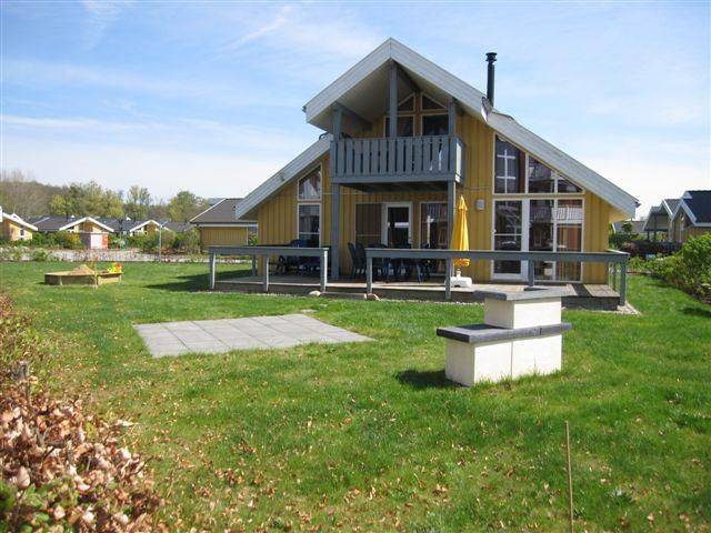 90 M² Ferienhaus ∙ 2 Schlafzimmer ∙ 6 Gäste - Müritz