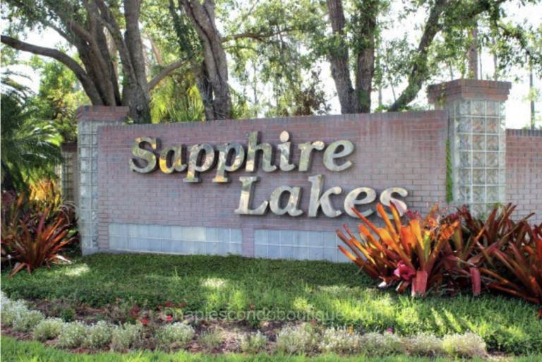 Sapphire Lakes Quartz Subdivision 1 floor no stairs Pickleball 3BR Naples Monthly Retreat Gated Pool — photo 2