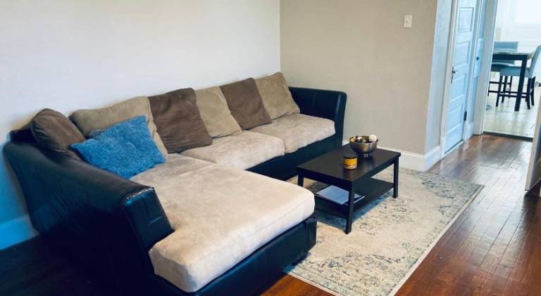 Pleasant holiday apartment | Pets are welcome in St. Louis, MO