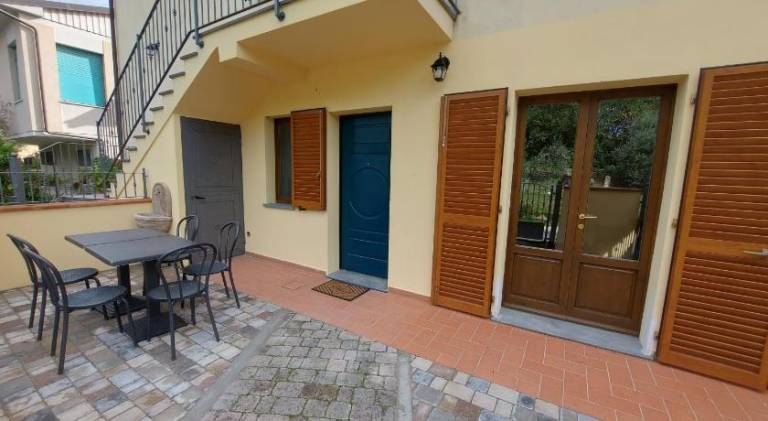 Rental apartment with 2 rooms for 6 persons — photo 2