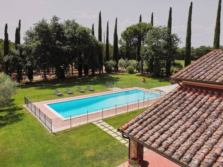 Children-friendly house with grill, private pool & yard | Pet-friendly in Castiglione del Lago