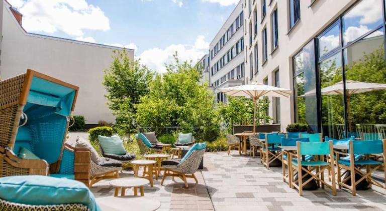 Motel One Rostock — photo 5