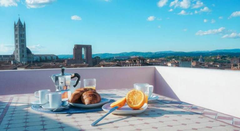 Pleasant apartment | Next to Piazza del Campo | Pets allowed — photo 4