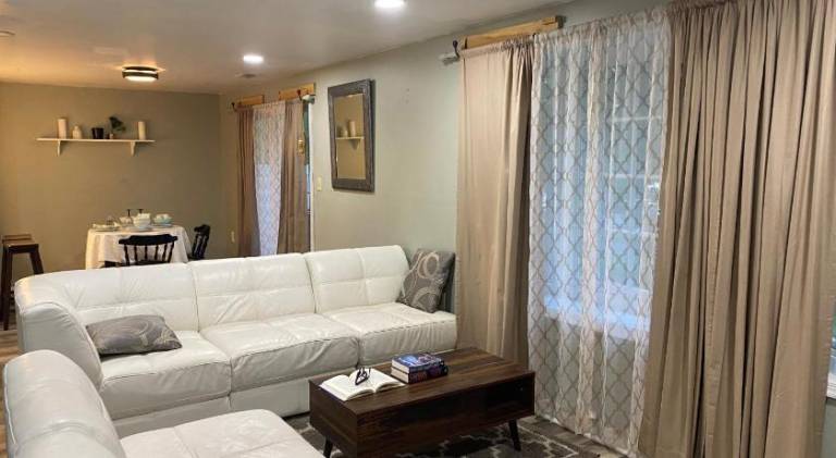 Charming rental apartment | Pets allowed in Frederick, MD