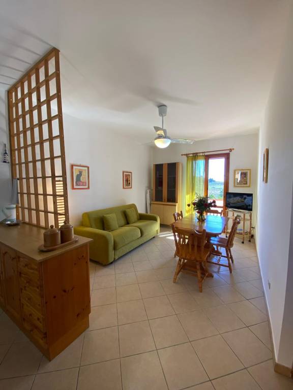 Apartment with garden & terrace — photo 2