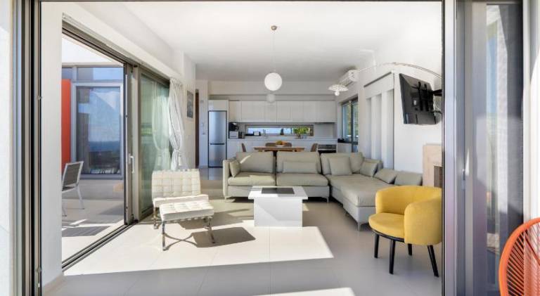 Sea View Villas — photo 2