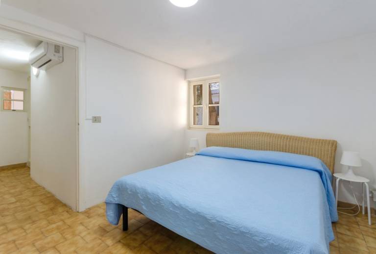 Child-friendly charming apartment with grill, yard & terrace | Garden view | Close to the beach | Dogs allowed — photo 4