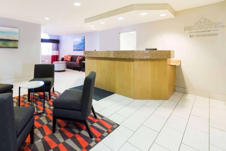 Microtel Inn & Suites by Wyndham Pueblo — photo 5
