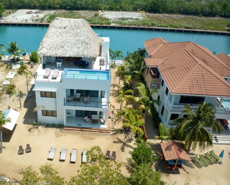 Children-friendly pleasant villa with fast internet, yard & pool | Sea view | Beach nearby | Pets allowed — photo 4