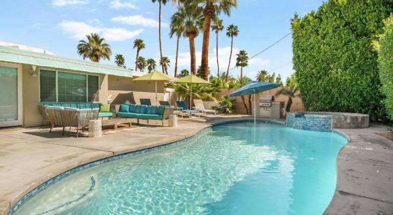 House with terrace, garden & private pool | Suitable for remote work in Palm Springs, CA