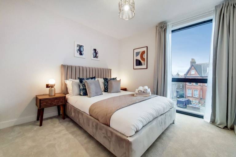 Apartment  Harrow