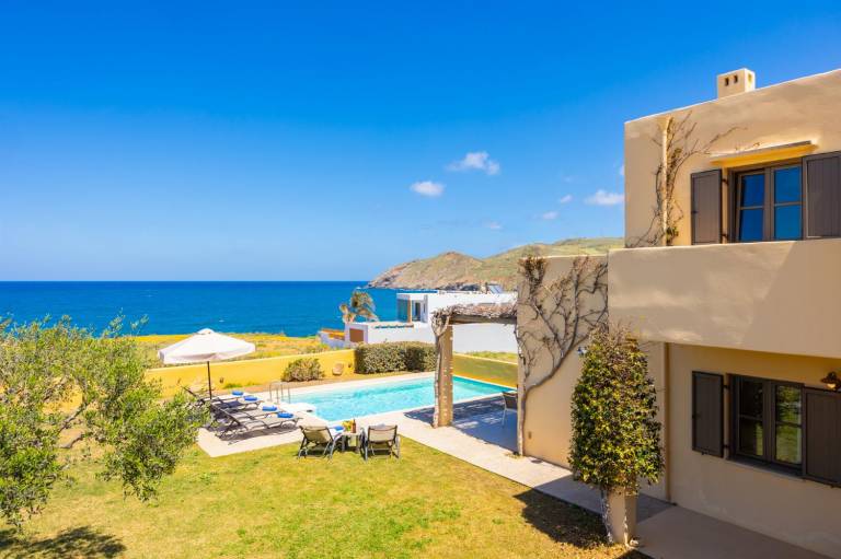 Villa Almira