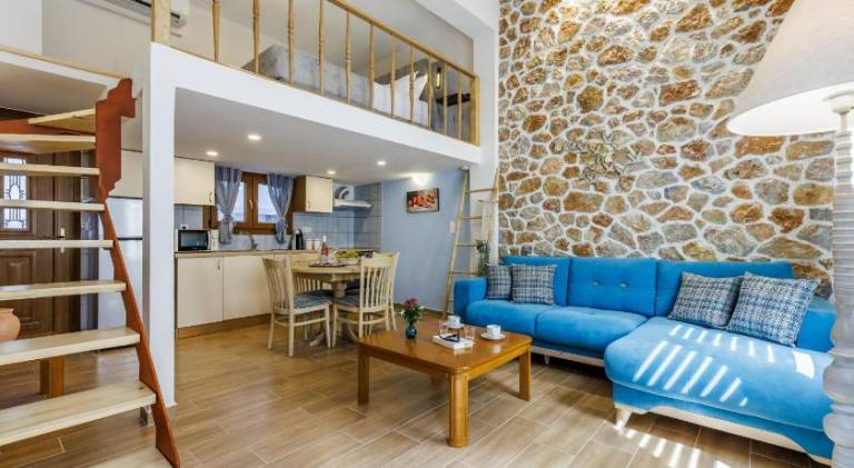 Beautiful apartment | Pets are welcome in Skopelos
