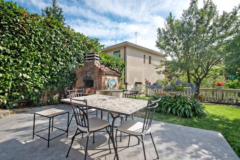 Apartment 'Fiordalisi' with Private Garden, Wi-Fi and Air Conditioning — photo 2