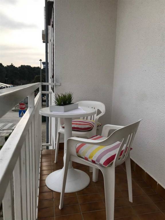 Private room | Beach nearby | Pets allowed — photo 5
