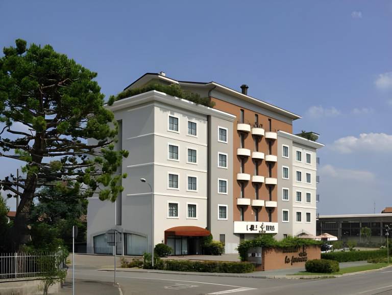 Poli Hotel in Legnano