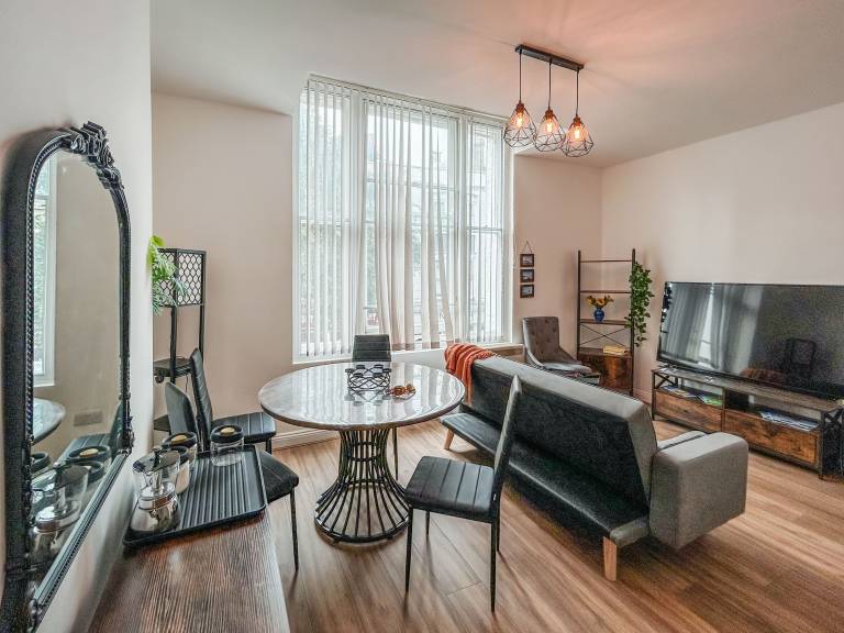 Children-friendly beautiful apartment | River view | Close to the beach | Pets allowed in Weymouth