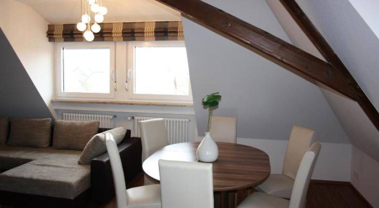Wonderful serviced apartment with patio | Dogs allowed — photo 3