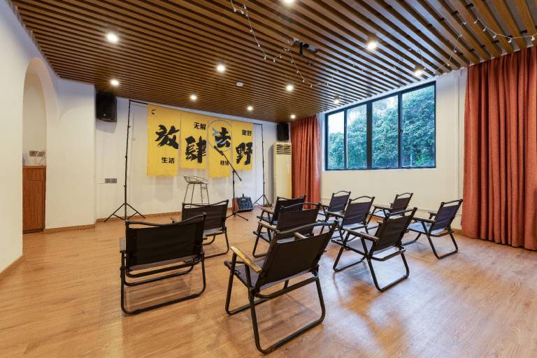 HAJANA Beachside Homestay in Shenzhen