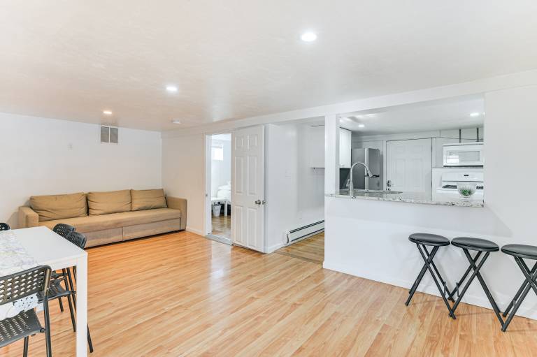 12 Mi to Dtwn Boston: Apartment in Braintree — photo 4