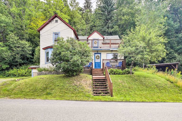 Pet-Friendly Saranac Lake Retreat w/ Deck & Yard — photo 3