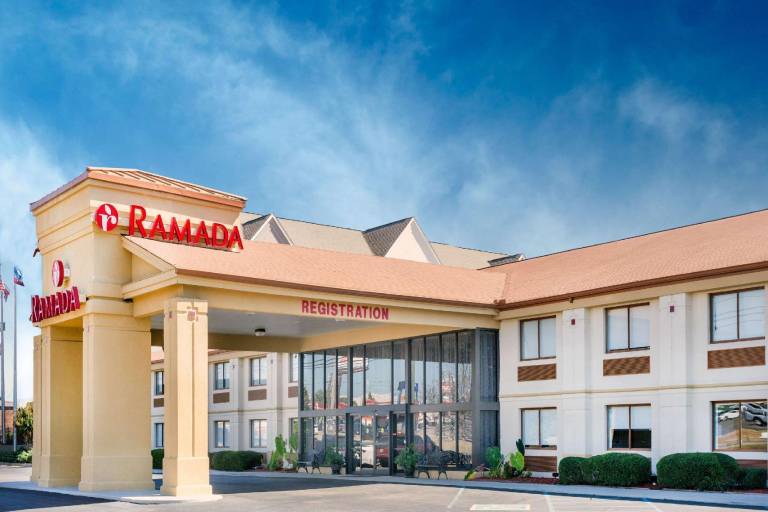 Ramada by Wyndham Tuscaloosa in Tuscaloosa, AL