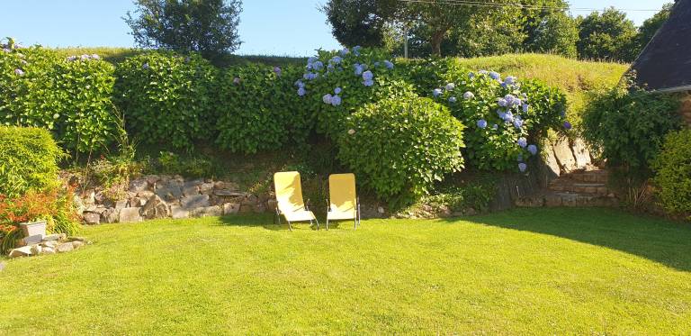Gîte Lavande - Pen Ar Voas Gîtes with Private Terrace, Shared Garden and Wi-Fi — photo 2