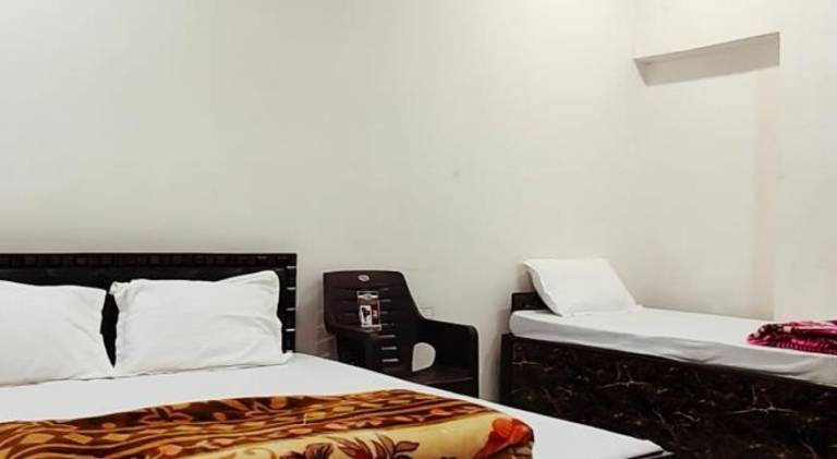 Madhuri Guest House — photo 2