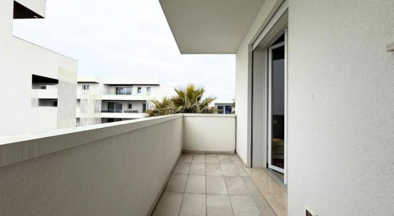 Lovely rental apartment with pool & patio | Pets allowed — photo 3